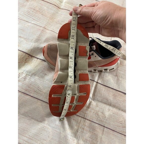 On Cloud Women's Running Shoes Orange And White - 9.5 - Picture 10 of 11